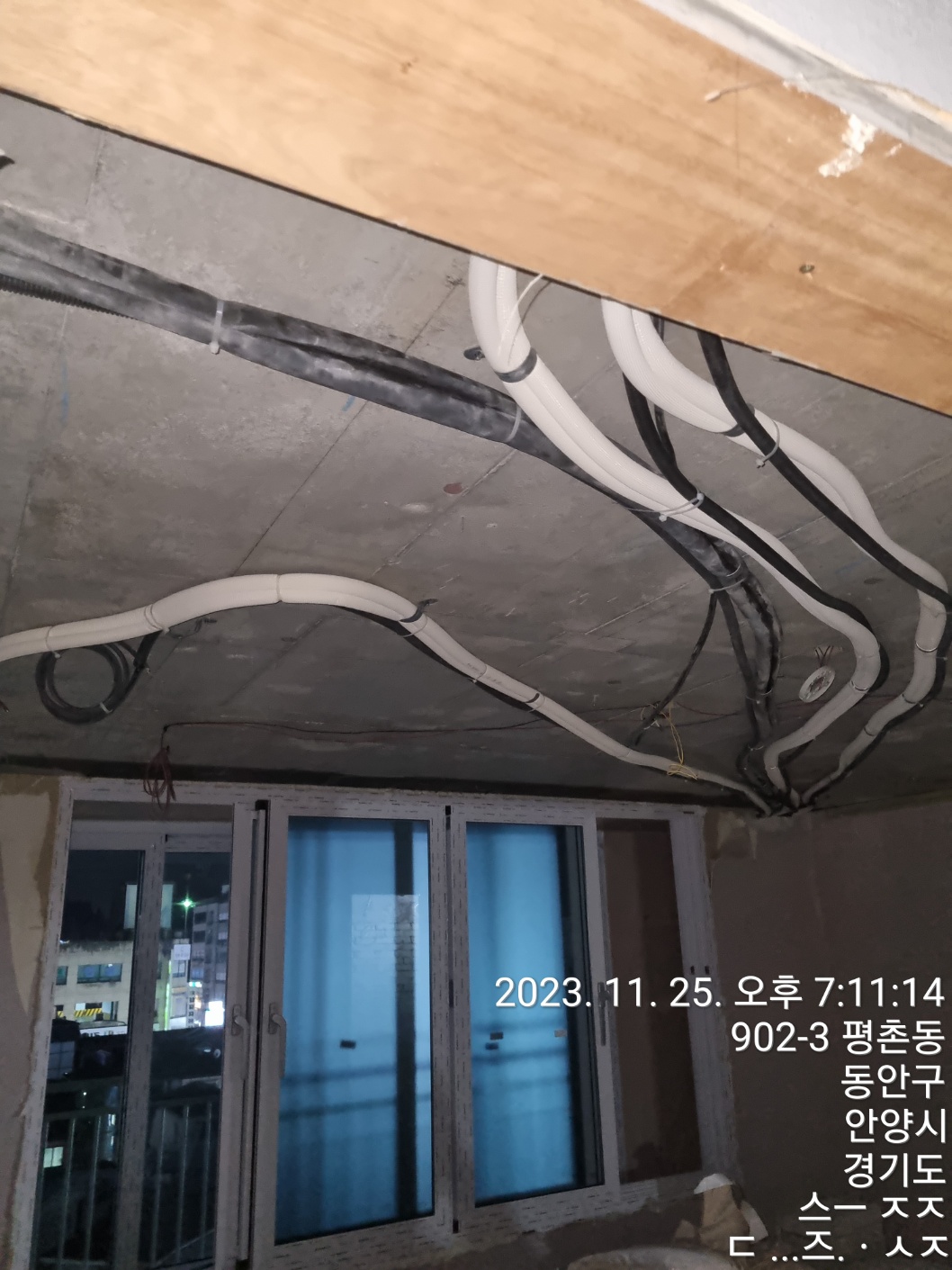 3547190299_MuwNlj1i_0beb93ca2f33dd727c91c9c9399594996ae4cc9d.jpg 이미지크게보기